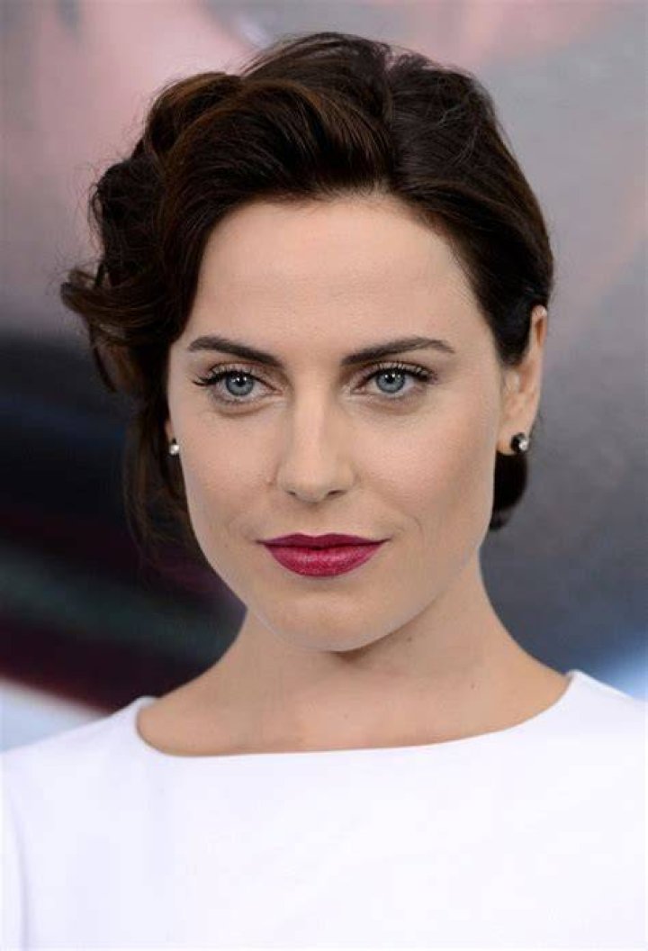 Antje Traue Picture 2 World Premiere of Man of Steel Arrivals