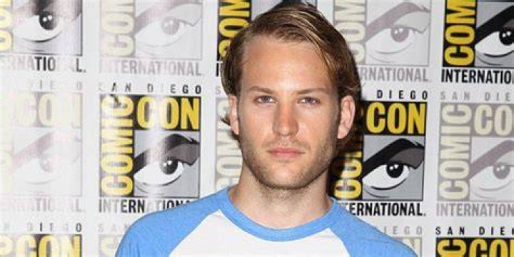 Ben Lamb (A Christmas Prince) Wiki Bio, height, wife, girlfriend, net worth