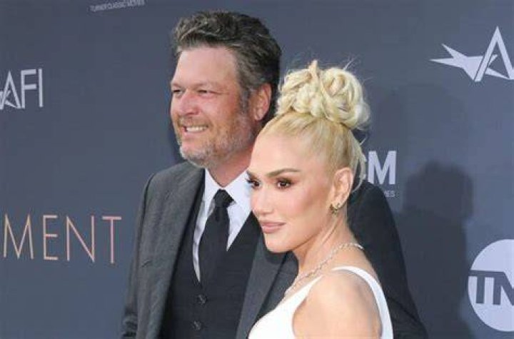 Blake Shelton Biography; Net Worth, Age, Songs, Wife, Children