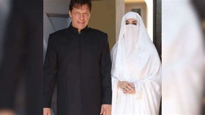 Bushra Bibi: Meet Imran Khan wife