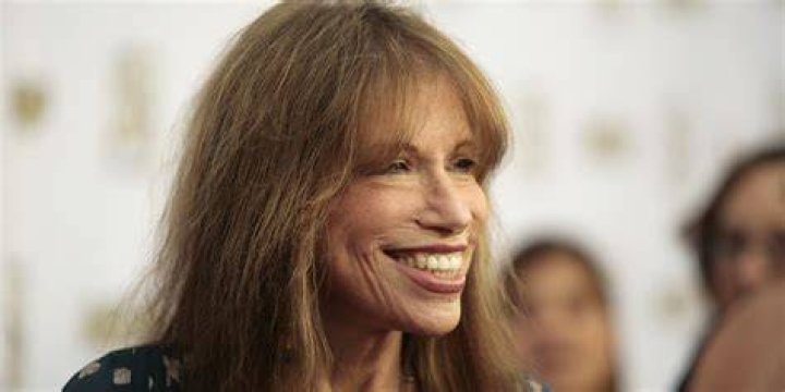 Carly Simon Net Worth: How the Singer-Songwriter Made Her Fortune