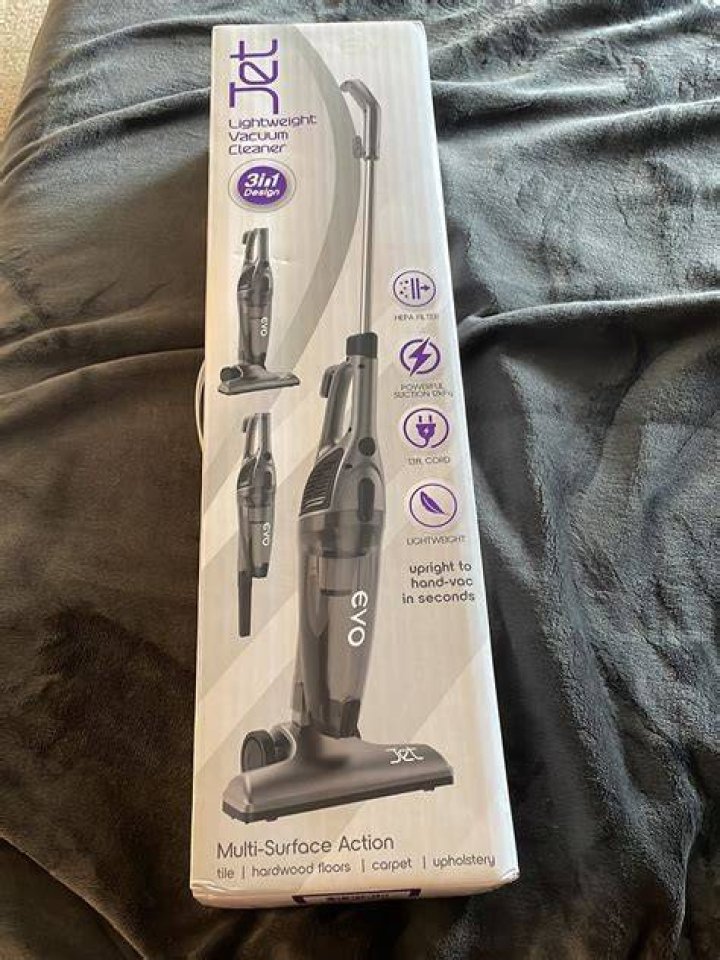 Evo Jet Lightweight Vacuum Cleaner 2 In 1 InDepth Review And Best