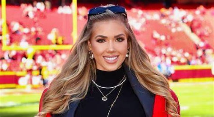 Gracie Hunt Wiki, Bio, Age, Height, Net Worth, Boyfriend, Parents