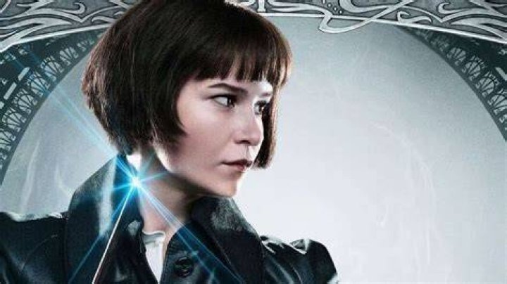 Is Katherine Waterston in 'Fantastic Beasts: The Secrets of Dumbledore'? The Trailer Is Confusing Fa