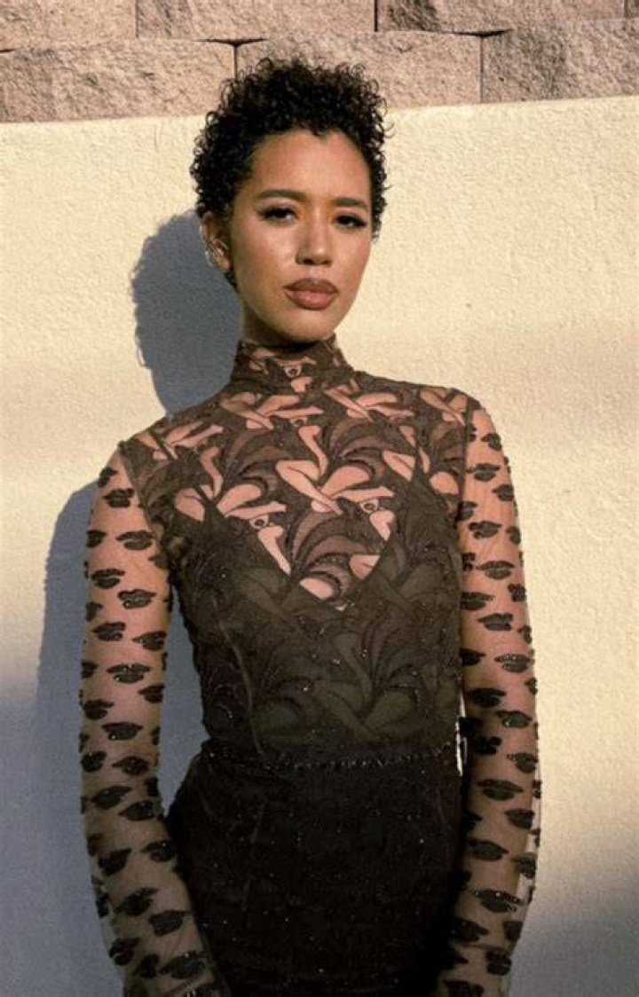 Jasmin Savoy Brown Biography, Age, Height, Husband, Net Worth, Family