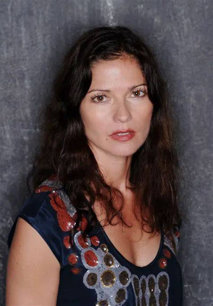 Jill Hennessy Bra Size, Age, Weight, Height, Measurements