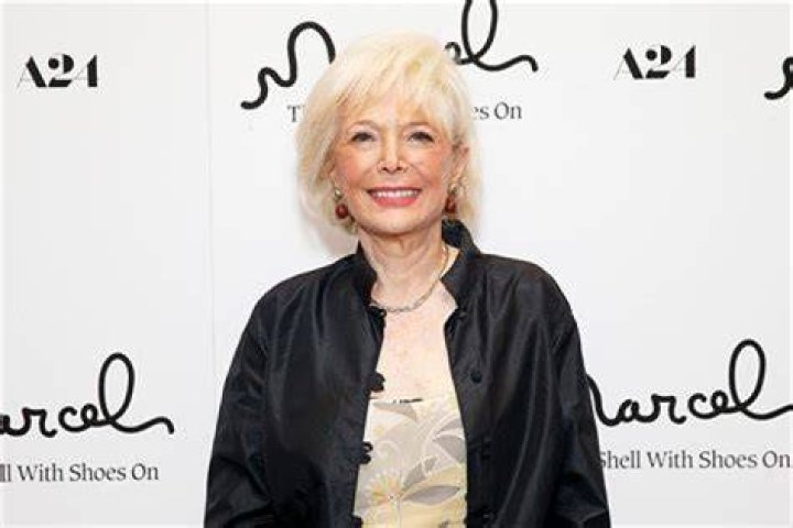Kiki May Height, Weight, Net Worth, Age, Birthday, Wikipedia, Who, Nationality, Biography ·