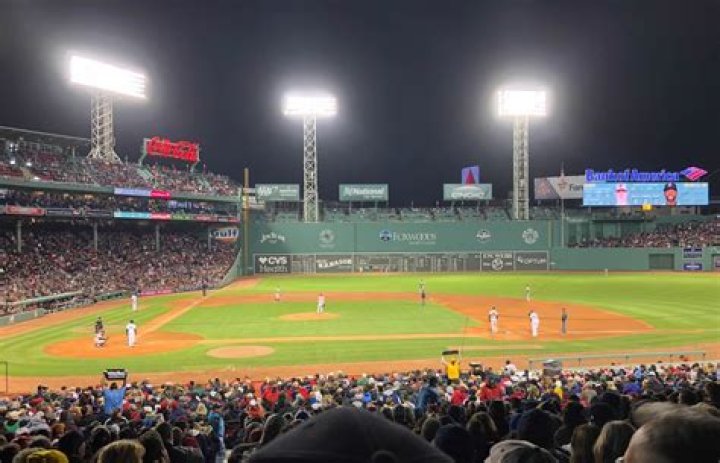 Red Sox set stage for division title by trading for Smith Baseball