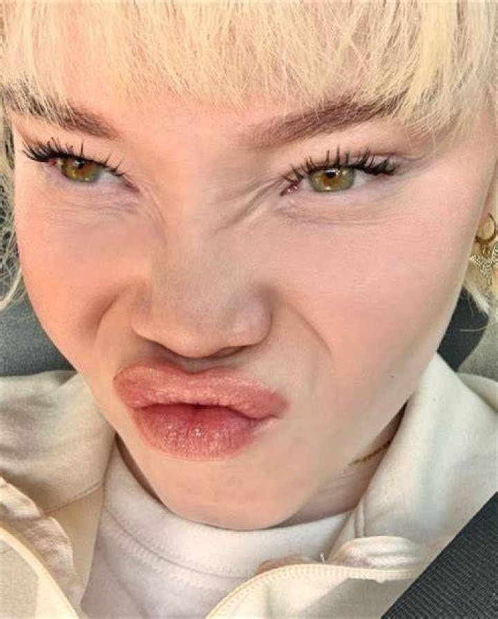 Sophie Tucker Biography, Age, Height, Husband, Net Worth, Family