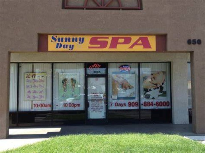 Sunny Day Spa 44 Reviews Massage 650 S E St, San Bernardino, CA